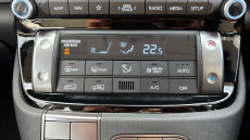 Hyundai INSTER 85kW 01 49kWh 5dr Auto Electric Hatchback